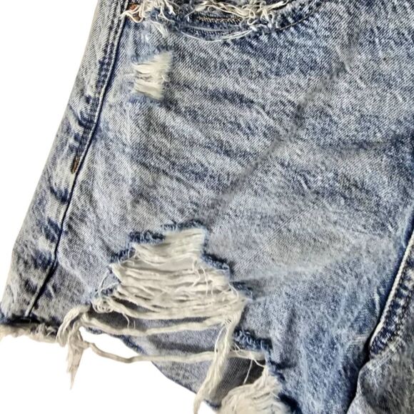 American Eagle Outfitters Blue Distressed Jean Shorts - Picture 3 of 8